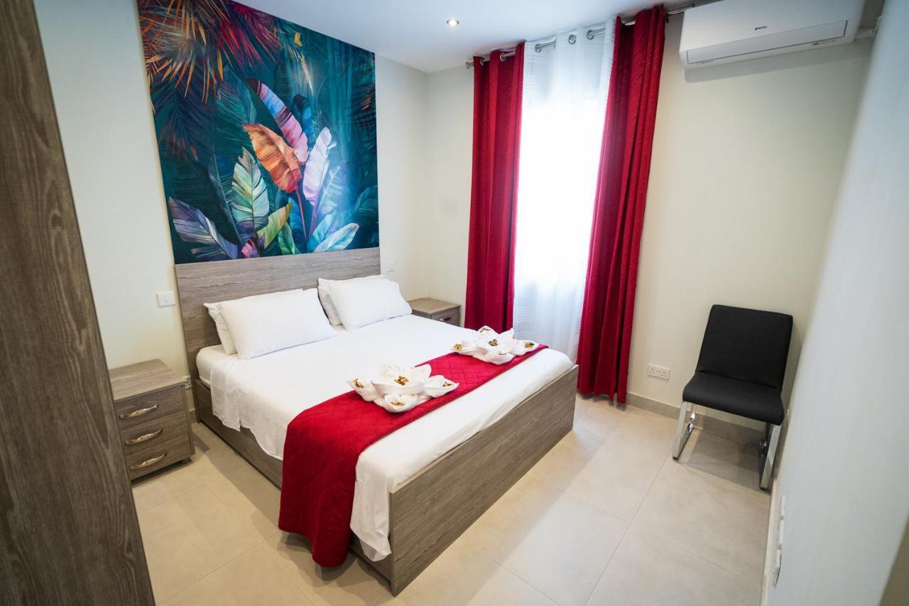 Apartamento Red Rose Marsalforn Exterior foto