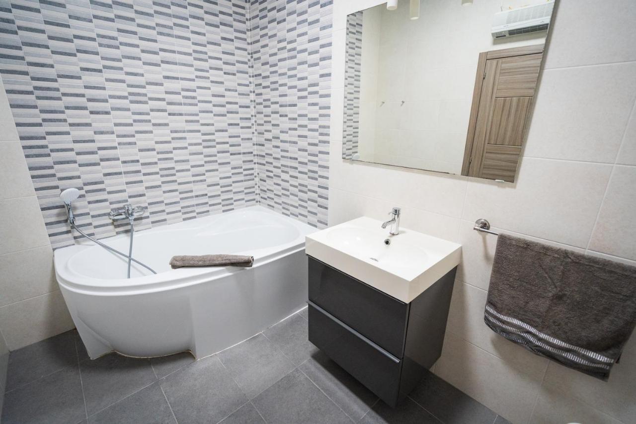 Apartamento Red Rose Marsalforn Exterior foto