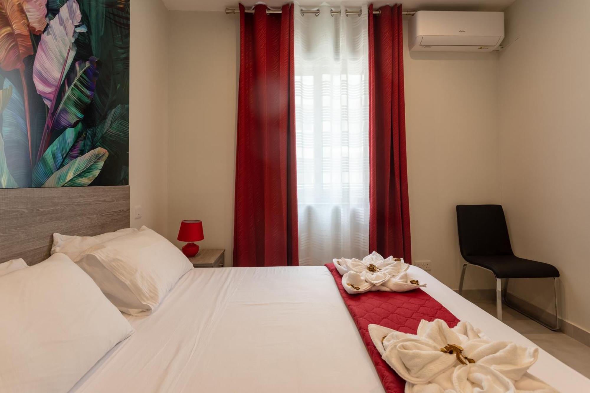 Apartamento Red Rose Marsalforn Exterior foto